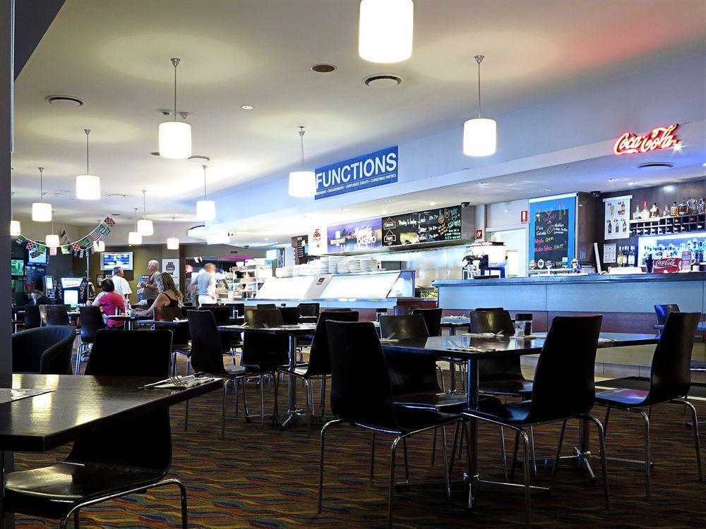 Nightcap At Waterfront Hotel Maroochydore Kültér fotó